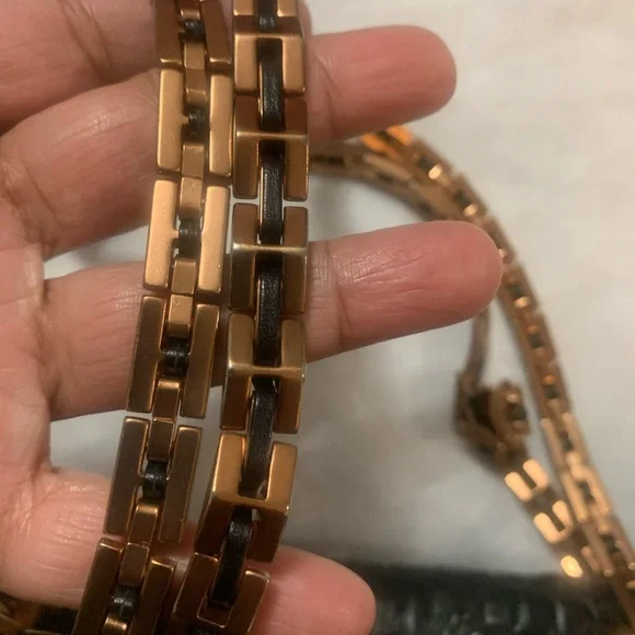 Lanvin Black Crocodile-Embossed Shoulder Bag - Picture 9 of 15